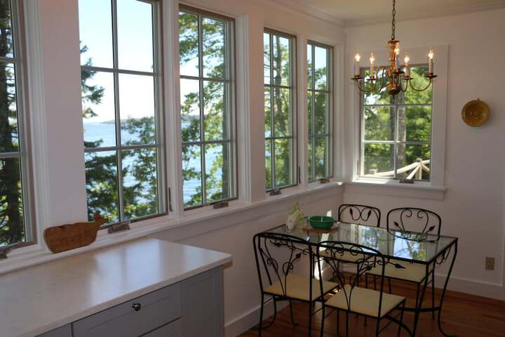 CHRISTINES COTTAGE