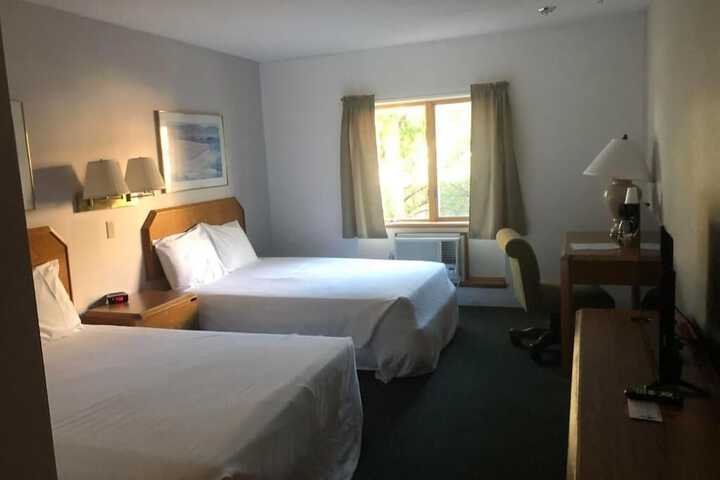 Room 13 of 29