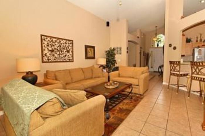 BRAND NEW 4 Bedroom Holiday home by Follow the sun vacation Rentals