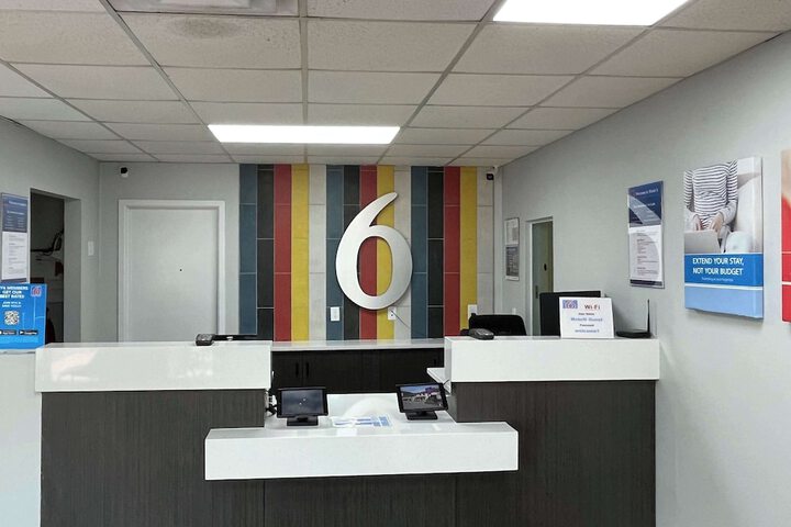 Motel 6 Lafayette IN