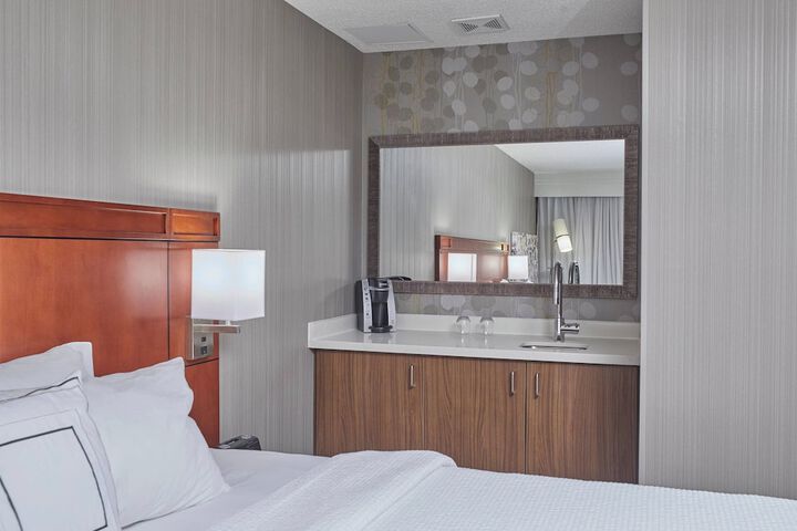 Courtyard by Marriott Eugene Springfield