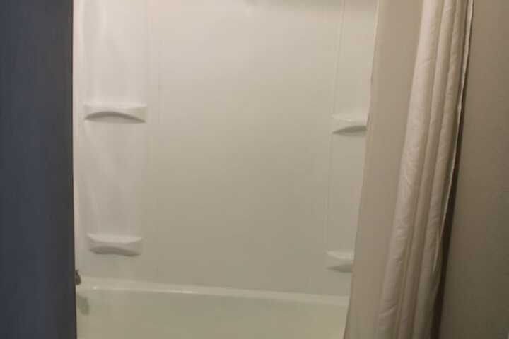 Room 18 of 42