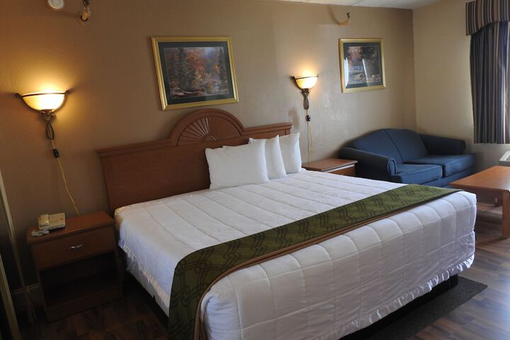 Relax Inn
