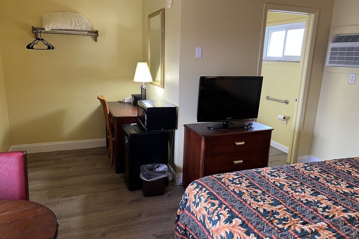 Room 19 of 31