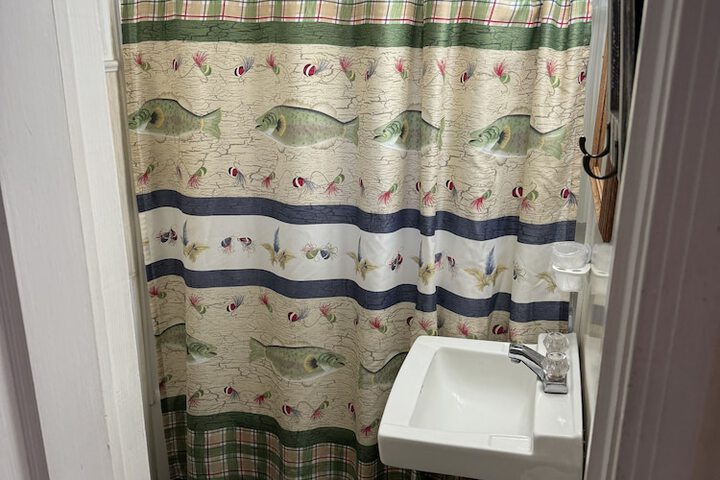 Room 35 of 89
