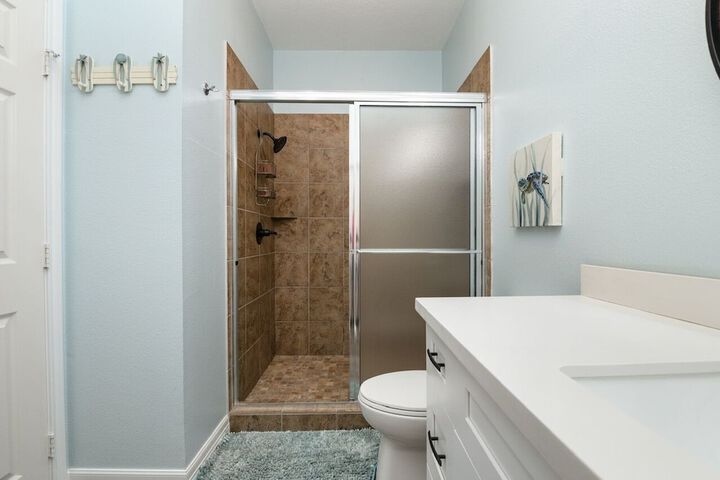 Sunrise Paradise 3 Bedroom Home by RedAwning