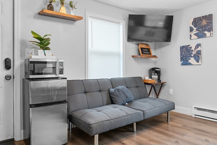 Room 25 of 31