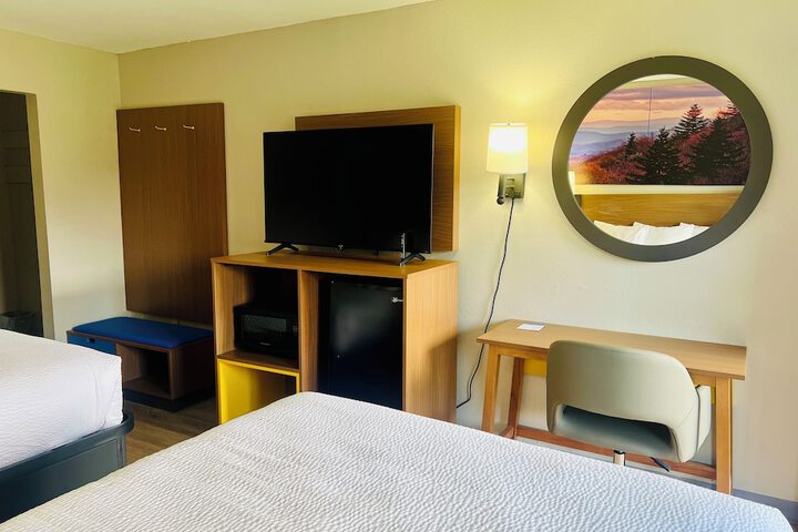 Days Inn by Wyndham Jellico - Tennessee State Line