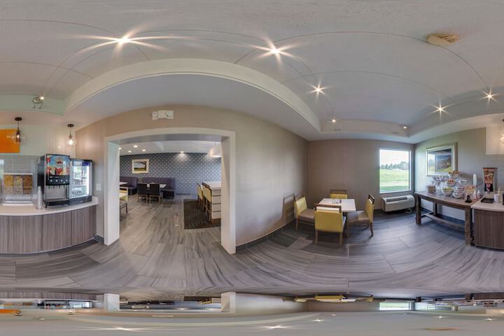 Comfort Inn & Suites Tipp City Dayton North I-75