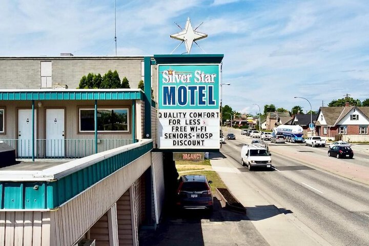 Hotel 5 of 28