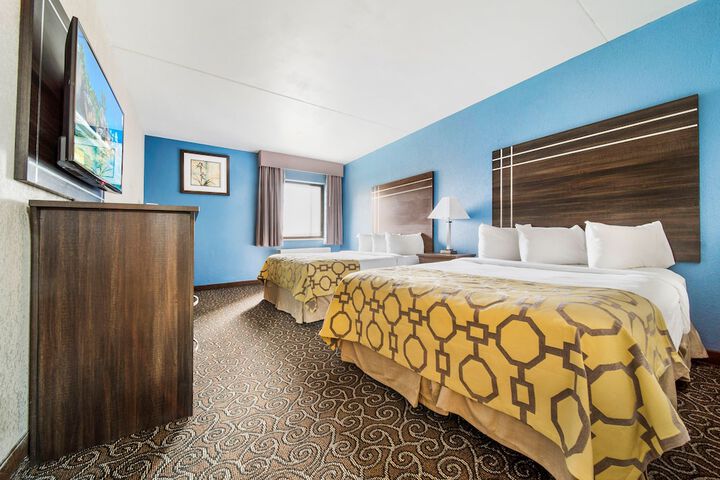 Room 54 of 72