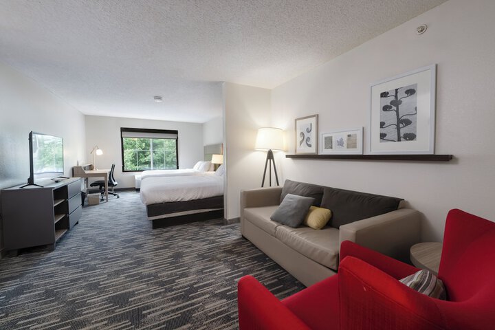Country Inn & Suites by Radisson Lake George (Queensbury), NY