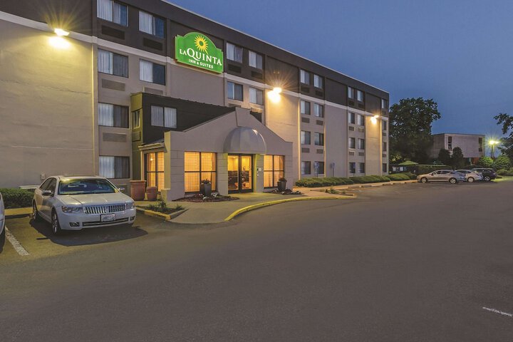 Hotel 4 of 41