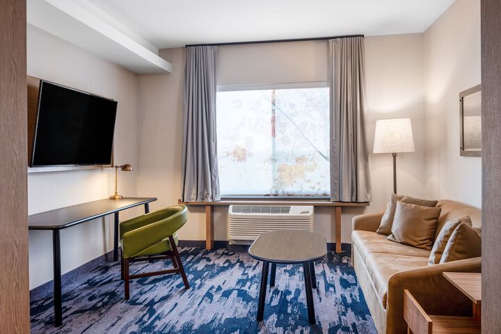 Room 14 of 22