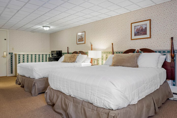 Room 43 of 56