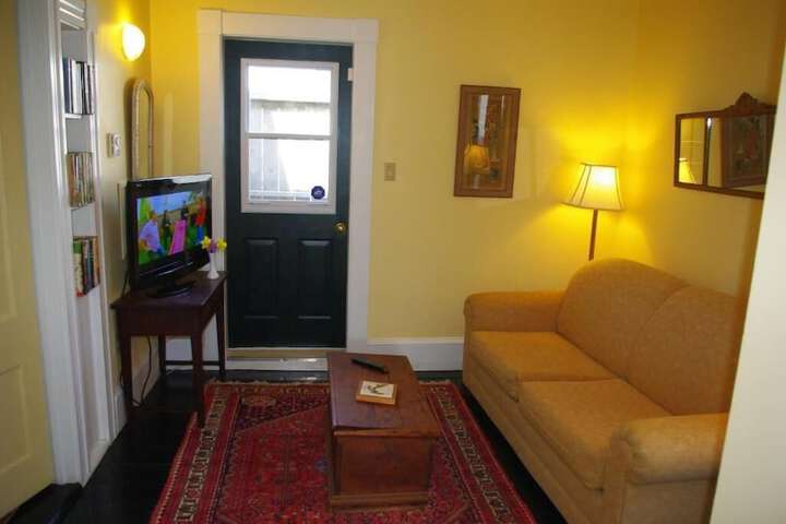 Room 37 of 46