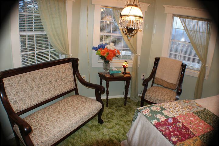 Room 49 of 66