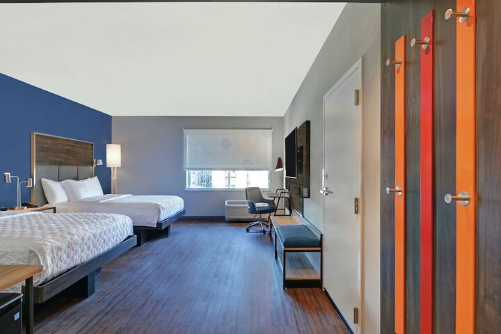 Tru by Hilton Springfield Downtown