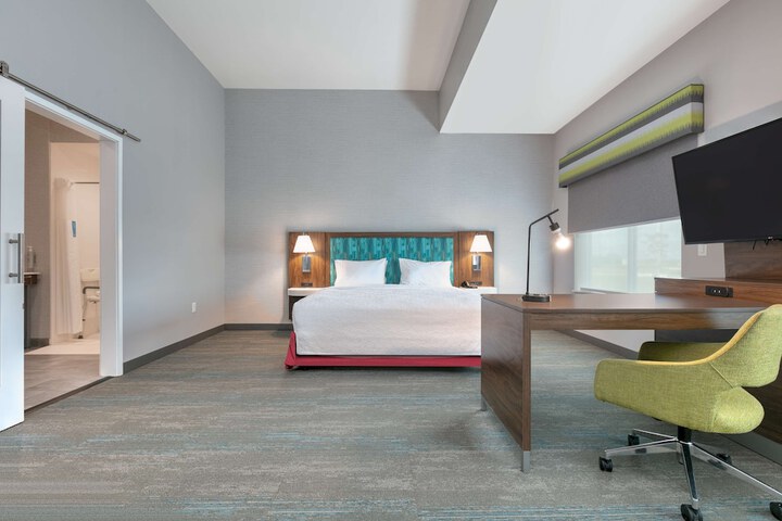 Room 12 of 20