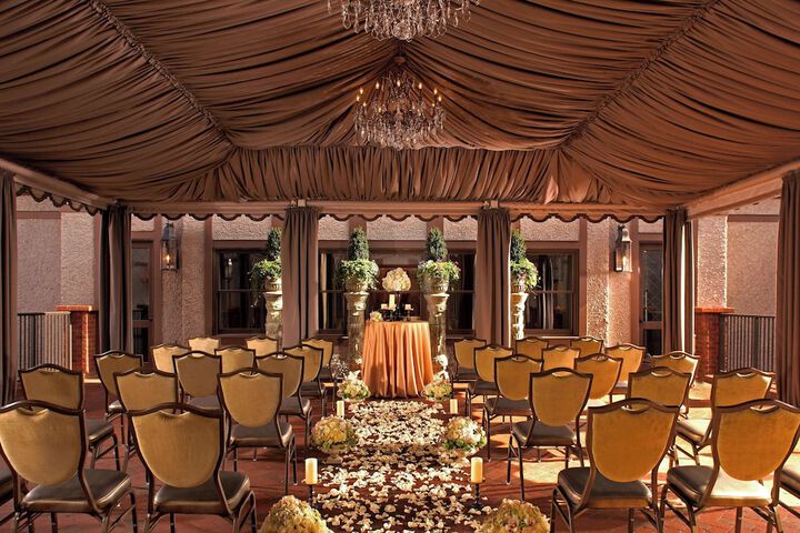 Grand Bohemian Lodge Asheville Autograph Collection