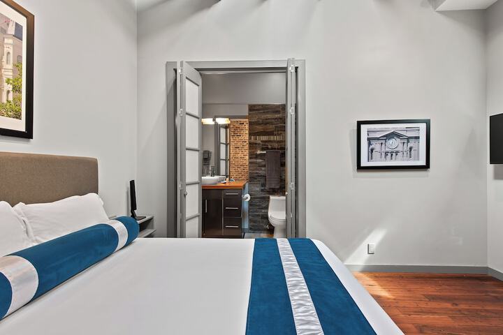 Room 358 of 488