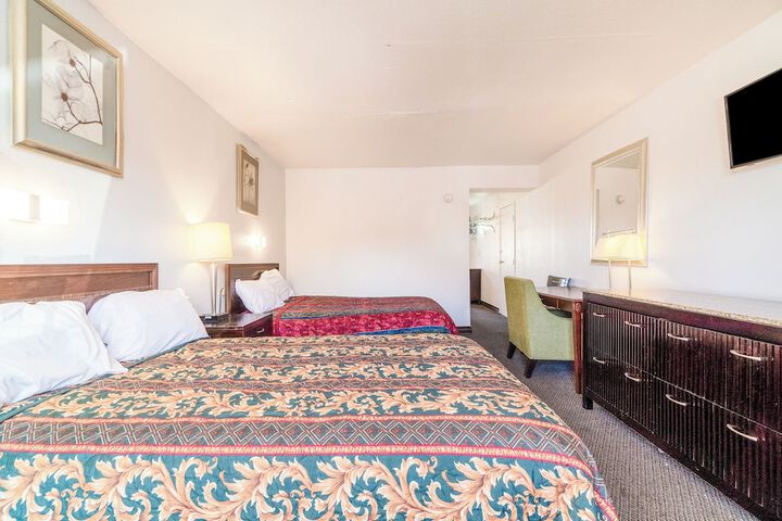 Room 90 of 123