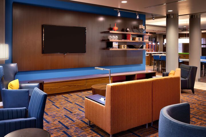 Hotel Interior 9 of 31