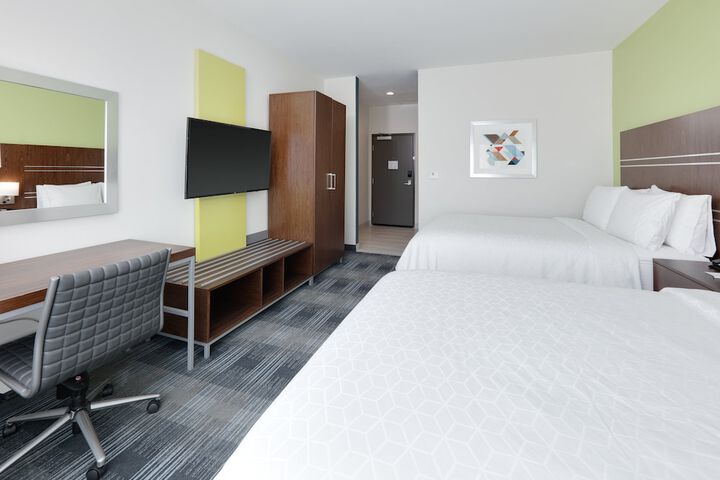 Holiday Inn Express & Suites Dallas NW - Farmers Branch by IHG