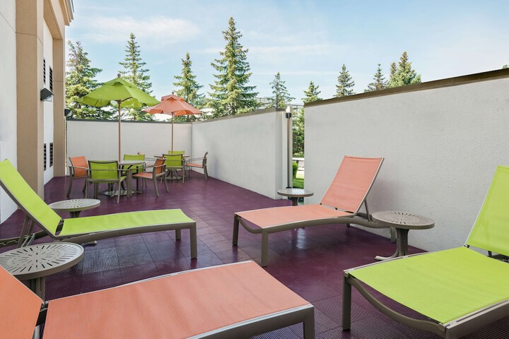 Terrace/Patio 27 of 29