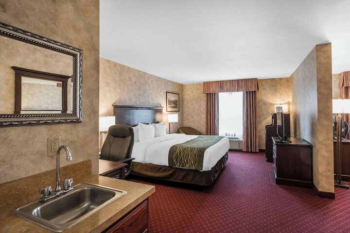 Room 22 of 39