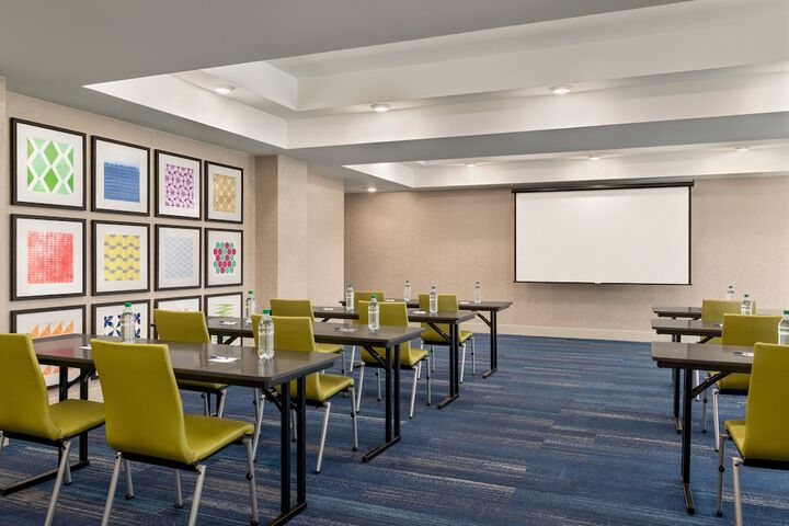 Holiday Inn Express & Suites McAlester by IHG