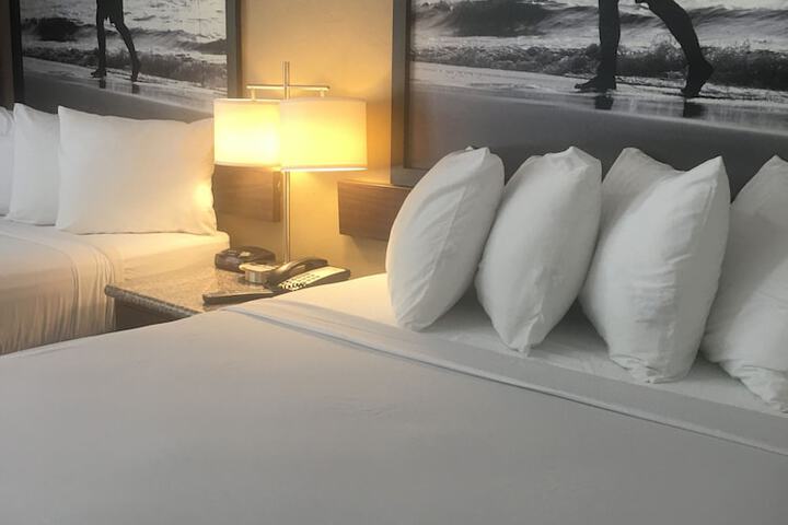 Room 40 of 91