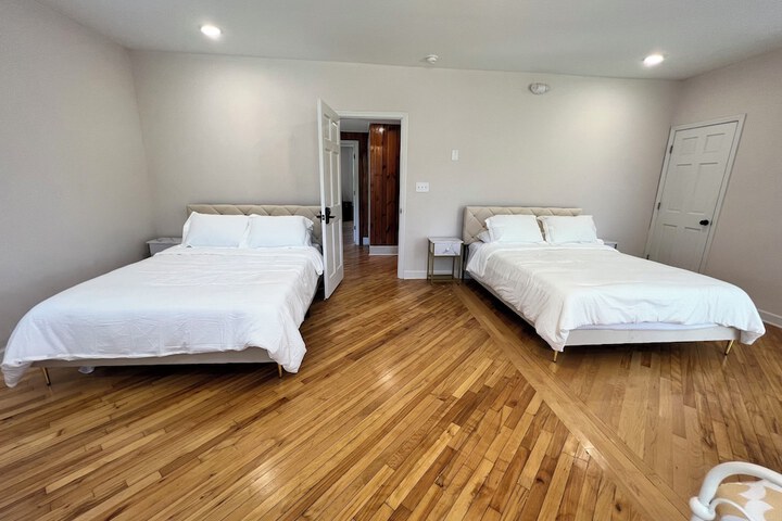Room 10 of 60