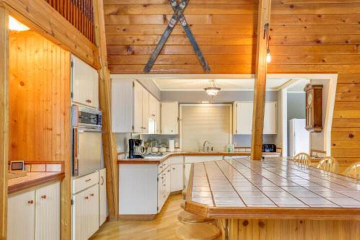 Red Stone Cabin