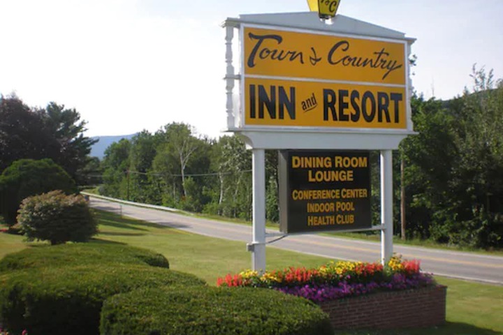 Town and Country Inn & Resort