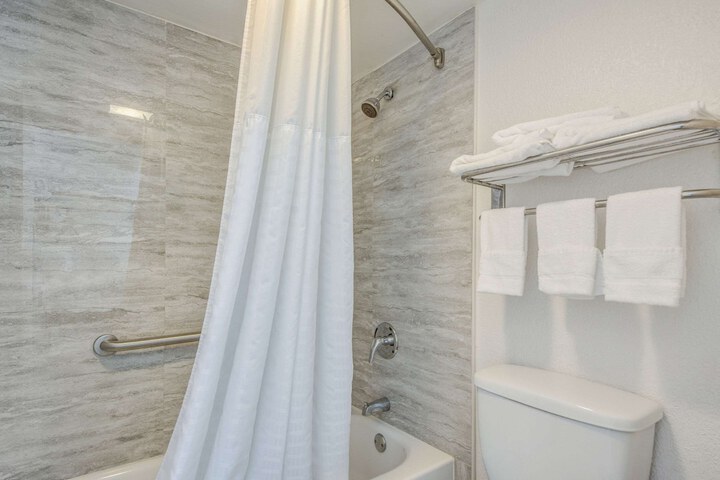 Rodeway Inn Port Richey North