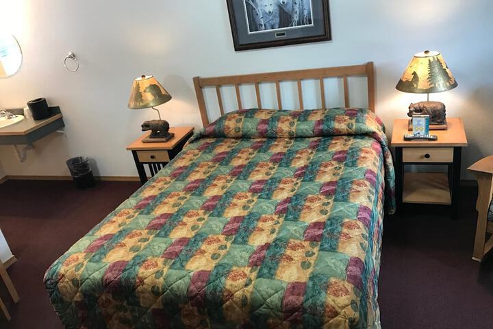 Harborview Inn