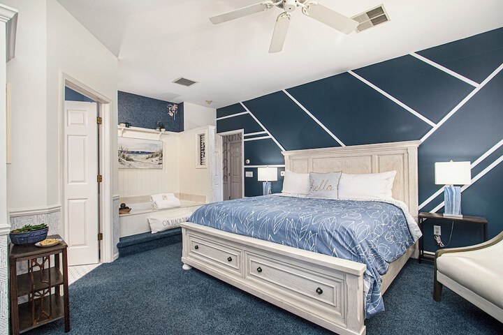 Room 89 of 102