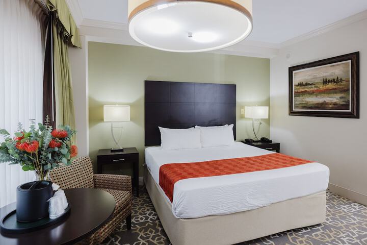 Room 15 of 37