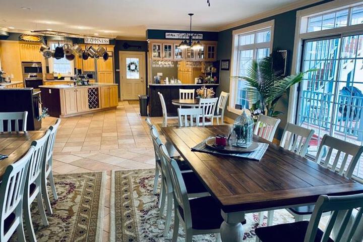 Barren Breeze Bed and Breakfast