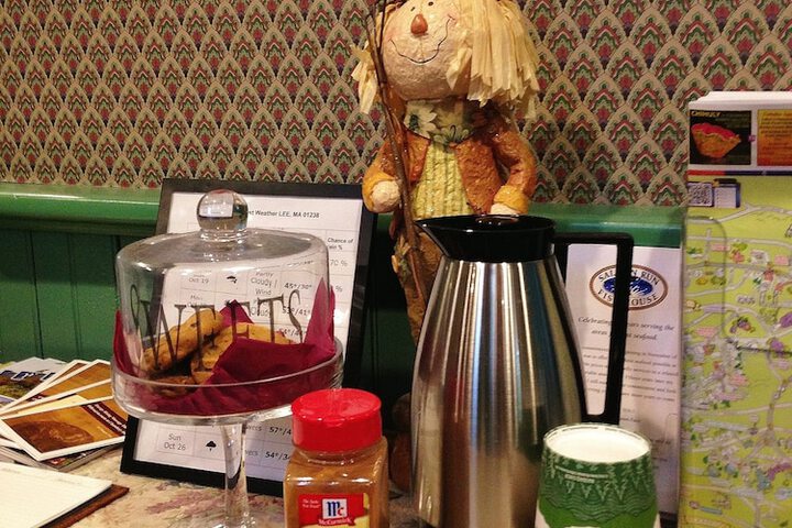 Breakfast/Coffee Service 98 of 105
