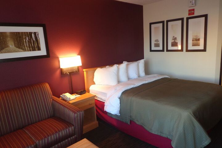 Room 18 of 31