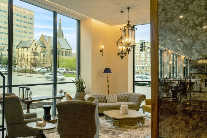 The Peregrine Omaha Downtown Curio Collection by Hilton