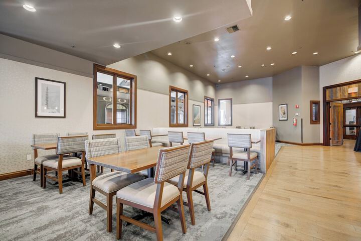 Holiday Inn West Yellowstone by IHG.
