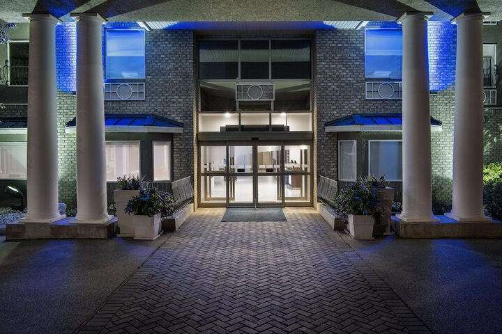 Holiday Inn Express & Suites Saskatoon Centre by IHG