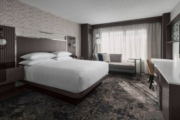 Room 16 of 47