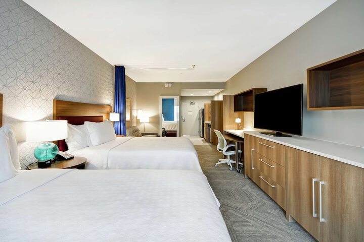 Room 30 of 46