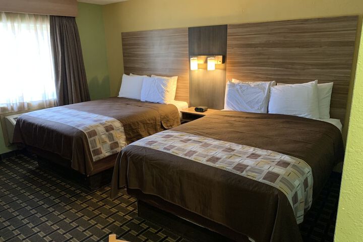 Room 15 of 30