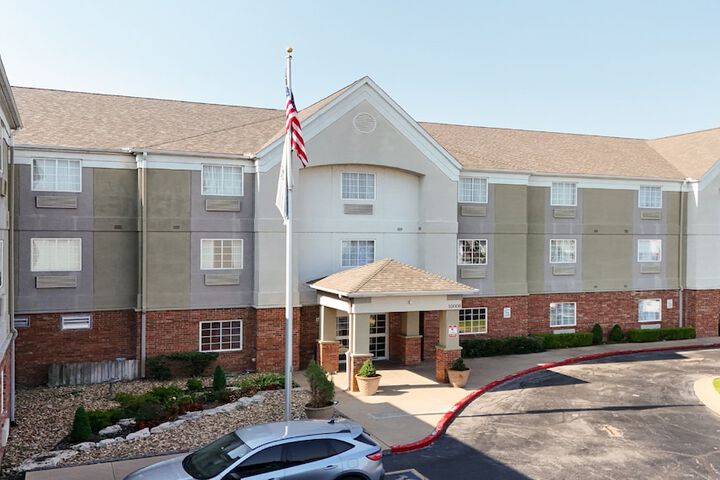 Hotel 9 of 56