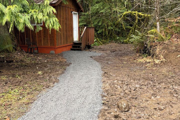 Alexanders Lodge